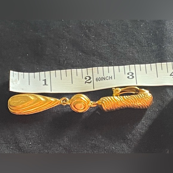 GORGEOUS AUTHENTIC GIVENCHY PARIS LONG HAMMERED EARRINGS - Picture 9 of 12